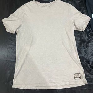 Guess Tee